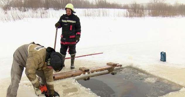 На территории Котласа празднование Крещения Господня и богослужение с освящением воды пройдет по традиции в Свято–Стефановском храме.