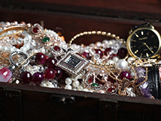 Котласскими полицейскими раскрыта кража ювелирных изделий