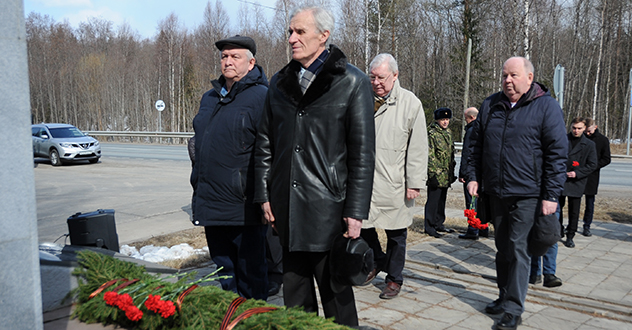 В канун праздника Великой Победы сотрудники и ветераны Регионального управления ФСБ России по Архангельской области почтили память партизан Севера
