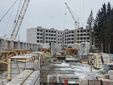 В Котласе приступили к кирпичной кладке каркаса двух новостроек для переселенцев