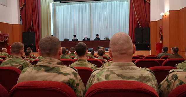 Митрополит Архангельский вручил икону отряду спецназначения «Ратник» Росгвардии
