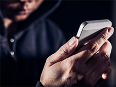 Поверив телефонным мошенникам, пенсионерка лишилась порядка 4 миллионов рублей