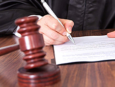 Жителя Каргополя будут судить за драку у бара, которая завершилась кончиной противника