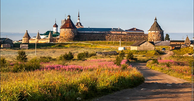 Мобильная приемная прокуратуры Архангельской области и Ненецкого автономного округа осуществила выезд в пос. Соловецкий Приморского района