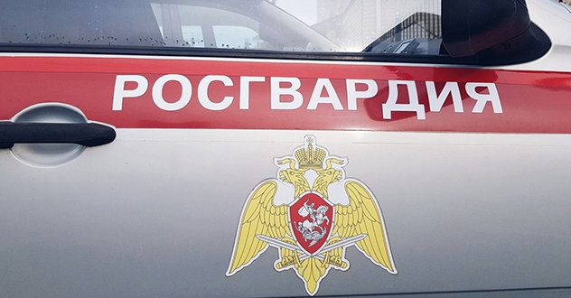 Патруль Росгвардии задержал ранее судимого архангелогородца, подозреваемого в краже одежды