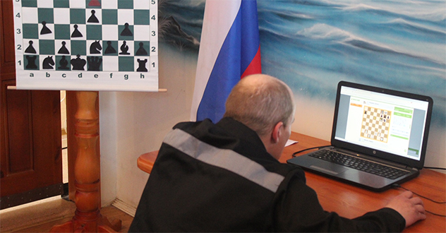 Осужденный ИК-1 сыграл в шахматы со всей Россией