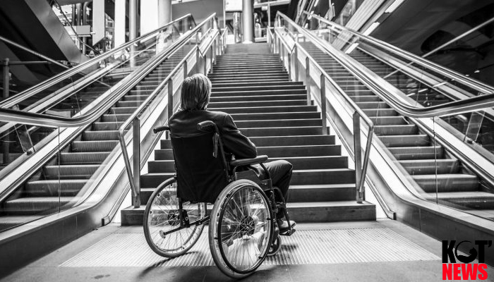 Введено административное наказание за дискриминацию людей с особенностями здоровья