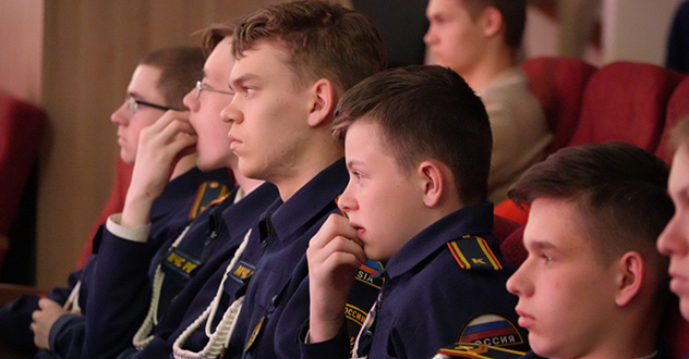 Военнослужащий Росгвардии – участник СВО стал почётным гостем на церемонии закрытия военно-патриотической игры в Архангельске