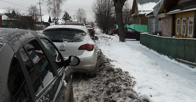 Такой «неожиданный» ежегодный снегопад: что творится на улицах Котласа?
