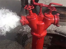 Прокурор Виноградовского района через суд обязал местные органы власти организовать подъездные пути к двум пожарным гидрантам