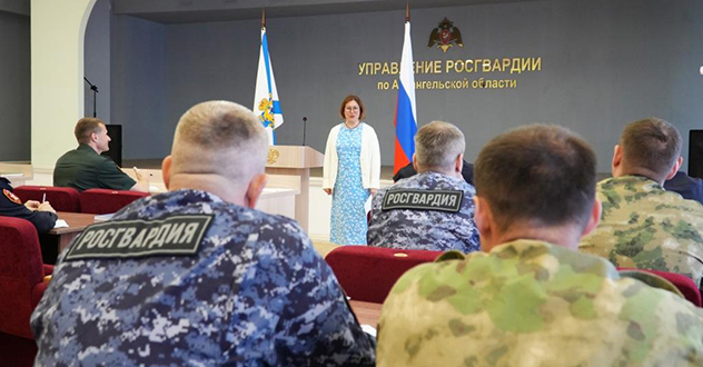 В Архангельске сотрудники и военнослужащие Росгвардии написали диктант по русскому языку