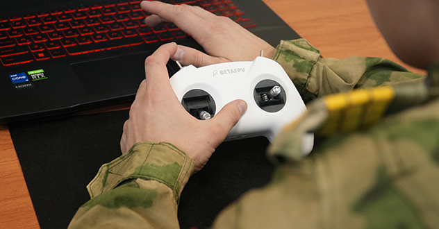 В архангельском отряде спецназа «Ратник» Росгвардии получили войсковой опыт курсанты из Новосибирска