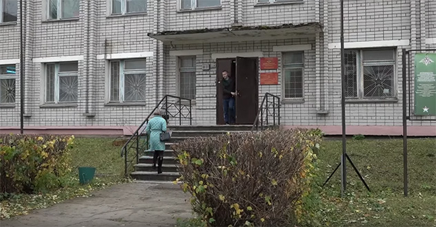 Так много всего пишут, что уже не знаешь, кому верить: так как там наши ребята под Питером?