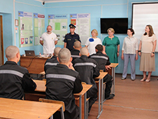 Уполномоченные по правам ребенка в СЗФО побывали в воспитательной колонии