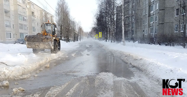 Устранить аварию на Кедрова Горводоканал обещал за 12 часов