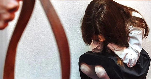 Жительница Новодвинска осуждена за истязание дочери и халатность в ее воспитании