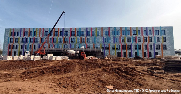 В Котласе идет внутренняя отделка детской поликлиники