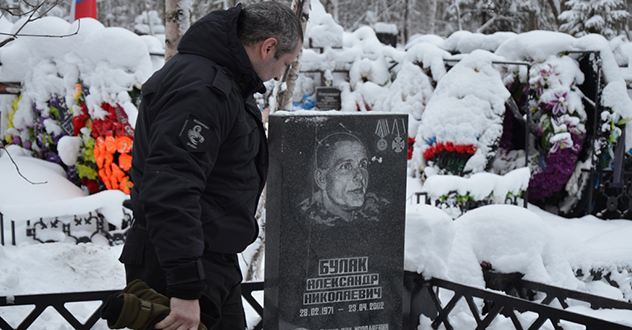 В архангельском ОМОН Росгвардии почтили память погибших в Чечне сотрудников