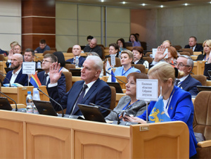 На Конференции парламентариев Северо-Запада рассмотрен вопрос о страховой пенсии для пожарных и спасателей региональных служб