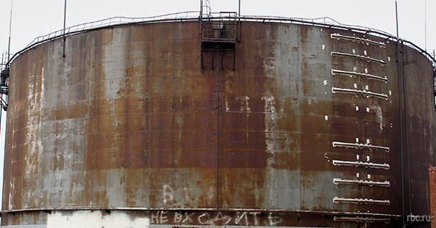 Администрацию г. Архангельска обязали поставить на учет сооружение для хранения нефтепродуктов