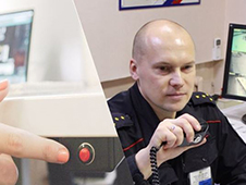 В Северодвинске сотрудники Росгвардии задержали ранее судимого мужчину, подозреваемого в хищении обуви