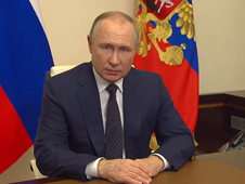 «Спасибо за стойкость и безупречную службу России» — Путин поздравил с профессиональным праздником сотрудников Росгвардии