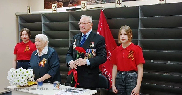 Ветеран архангельского отряда «Ратник» провел урок Мужества для школьников