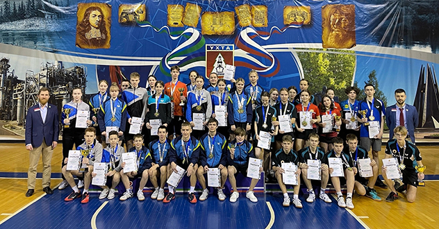 Теннисисты Архангельской области завоевали девять медалей и право выступить на Первенстве России