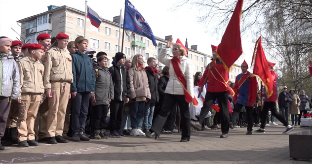 Накануне по всей стране прошли мероприятия в честь 100-летия пионерии