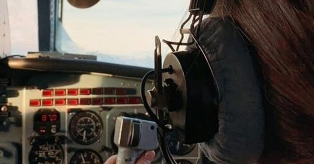 Кресло пилота, ответственного за самый короткий авиарейс в России, заняла Светлана Корепина