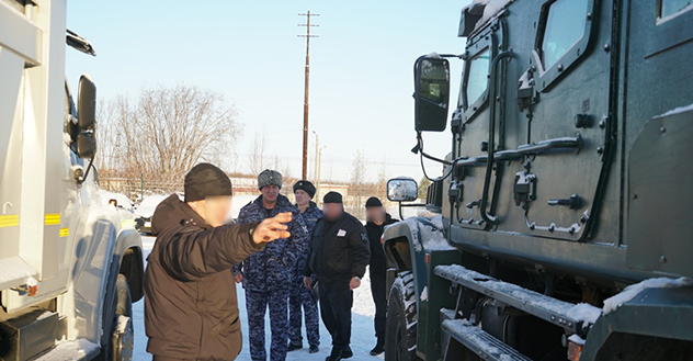 В Архангельске в территориальном управлении Росгвардии проведен смотр техники