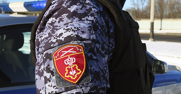 В Архангельской области росгвардейцы обнаружили двух граждан, объявленных в розыск