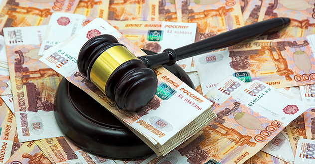 Суд взыскал с двух владельцев счетов деньги, полученные в результате "телефонного" мошенничества