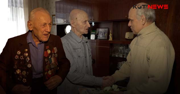 Ветераны ГСВГ поздравили участников Великой Отечественной войны с Днем защитника Отечества