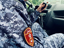 В столице Поморья росгвардейцы выявили и задержали разыскиваемого за кражу гражданина