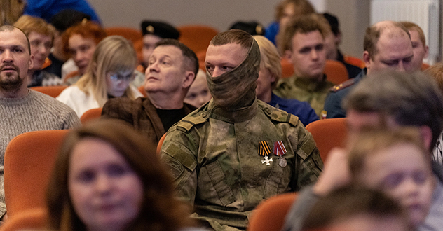 В Архангельске чествовали военнослужащего Росгвардии, участвовавшего в спецоперации