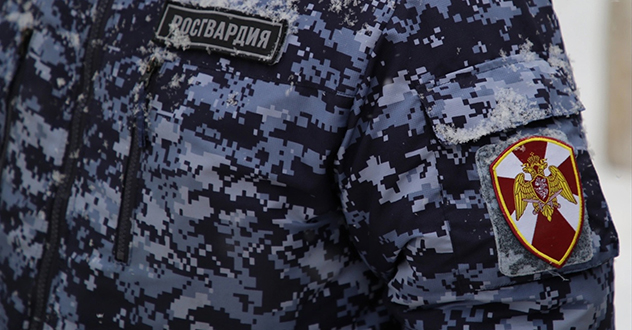 Северодвинские росгвардейцы обнаружили разыскиваемого за преступление мужчину