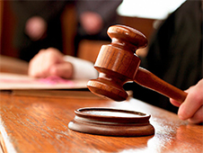 Вынесен приговор по уголовному делу в отношении инспектора дорожно-патрульной службы отделения ГИБДД ОМВД России «Устьянский»