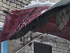 Органами прокуратуры проводится проверка по факту обрушения крыши над входом в здание детского сада в поселке Искателей Ненецкого автономного округа