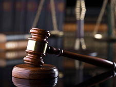 В Вилегодском районе прокурор через суд признал ничтожными сделки продажи транспортных средств, с целью уклонения от их конфискации