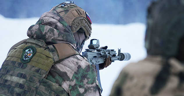 В архангельском отряде спецназа «Ратник» Росгвардии получили войсковой опыт курсанты из Новосибирска