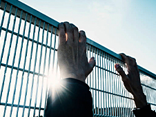 За побег из колонии-поселения - направлен в колонию общего режима