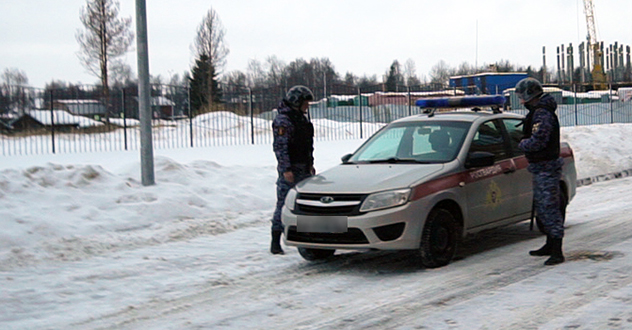 Сотрудники Росгвардии выявили и задержали разыскиваемого за кражу северодвинца