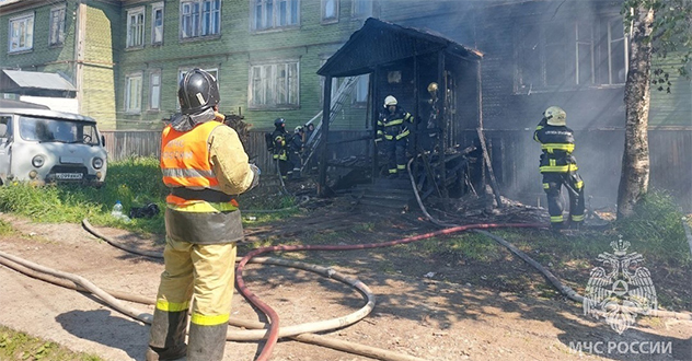 Прокуратура г. Архангельска инициировала проверку по факту пожара в жилом доме 59 по ул. Гагарина