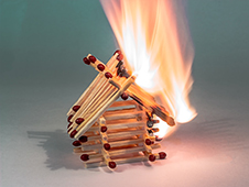 Жительница областного центра признана виновной в причинении смерти по неосторожности двум несовершеннолетним детям