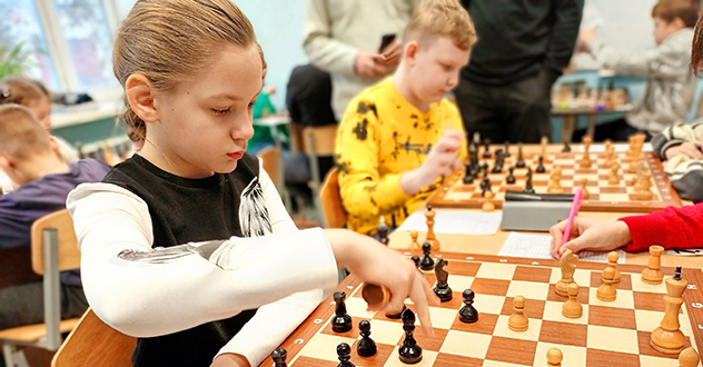 Турнир по шахматам "Каиссы верные друзья"