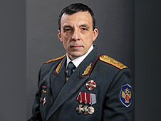 54-летний генерал-лейтенант полиции ушел в зону СВО старшим сержантом