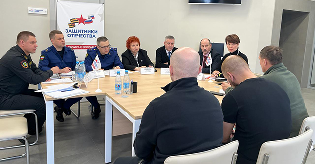 Прокурор Архангельской области провел личный прием участников СВО