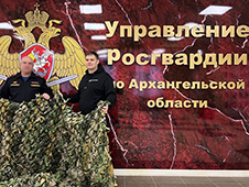 Управлению Росгвардии передали связанные  неравнодушными гражданами маскировочные сети