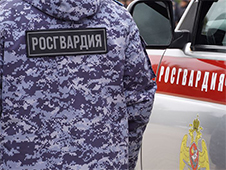 В Вельске сотрудники Росгвардии задержали двух малолетних граждан при попытке обокрасть местный бар